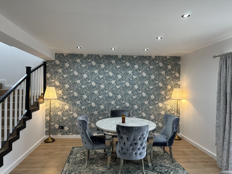 Tunari, Complex Paris Residence