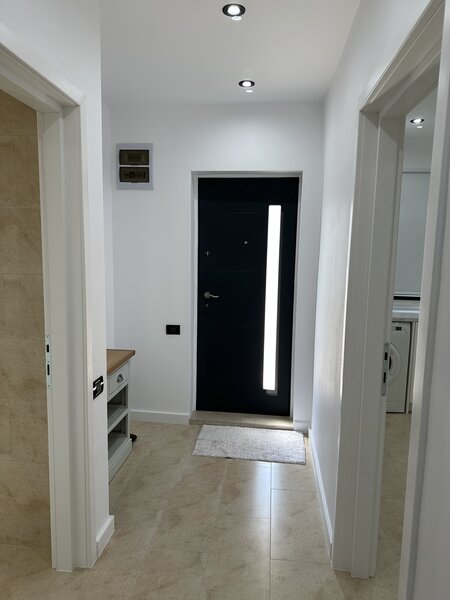 Tunari, Complex Paris Residence