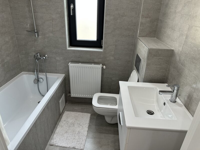 Tunari, Complex Paris Residence