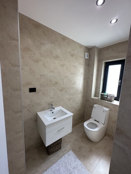 Tunari, Complex Paris Residence